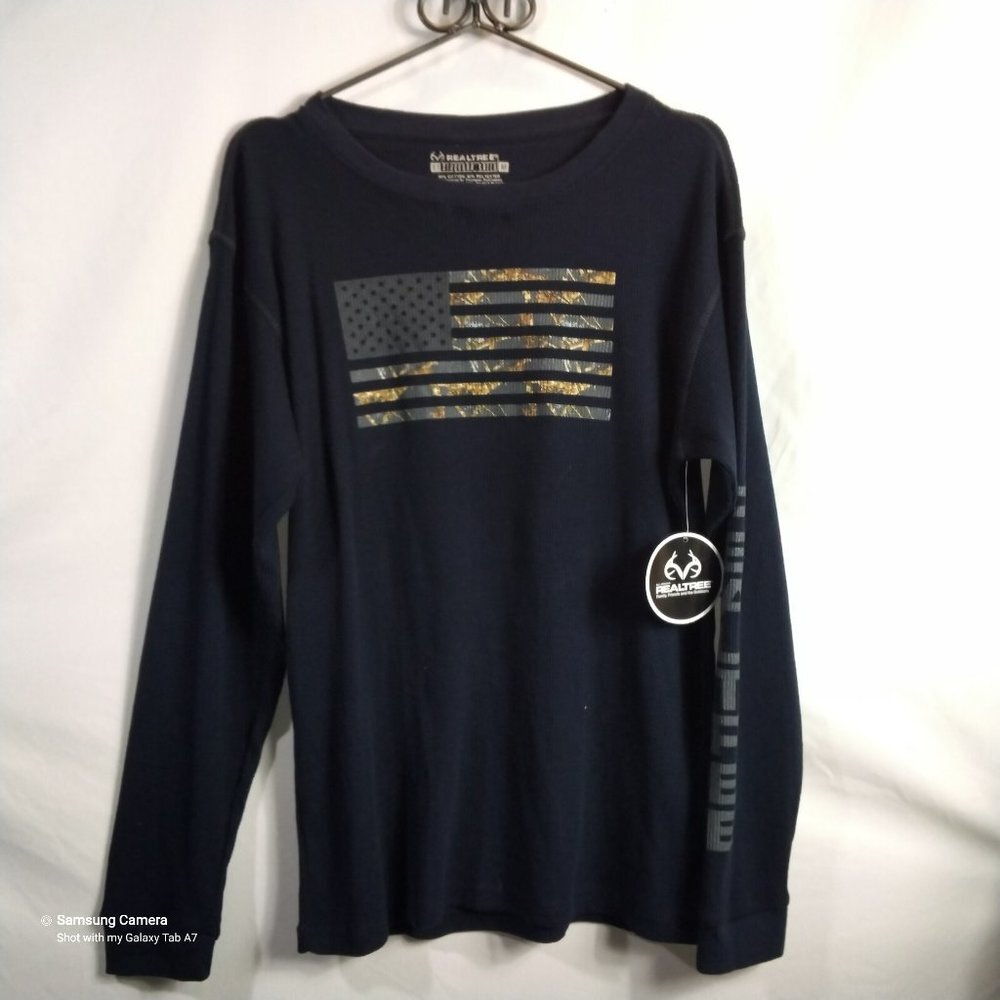 Realtree Officially Licensed Navy Thermal Waffle Camo American Flag  NWT